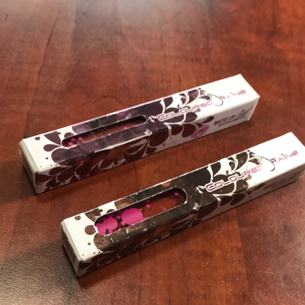Colouredraine lipstick